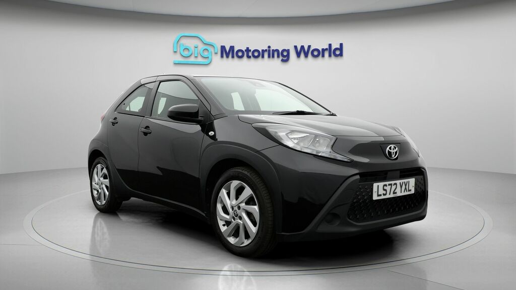 Toyota Aygo X Pure Black