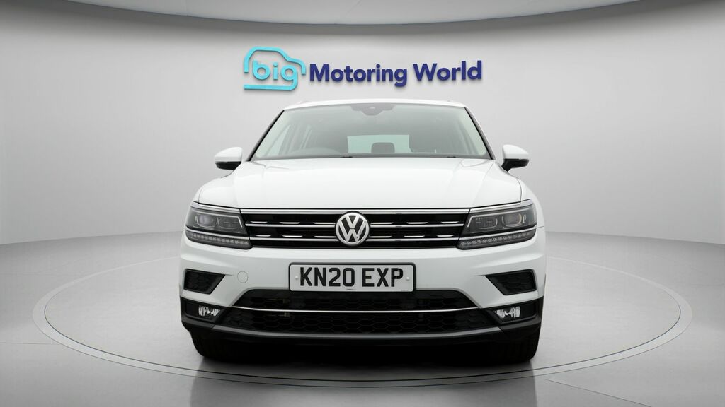 Volkswagen Tiguan Sel White #2