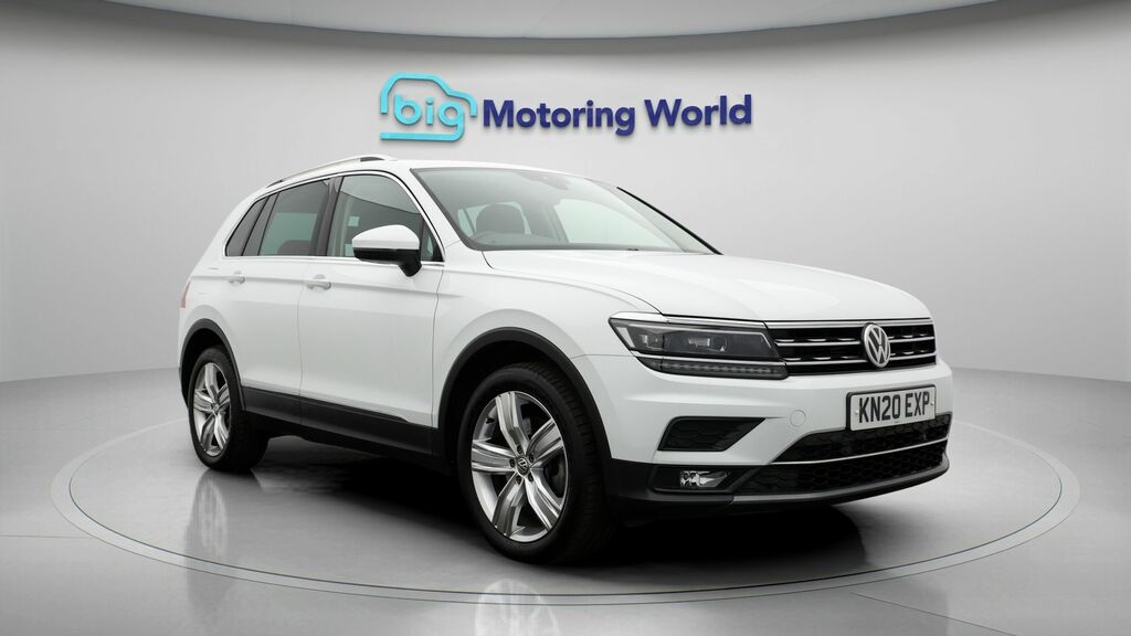 Volkswagen Tiguan Sel White