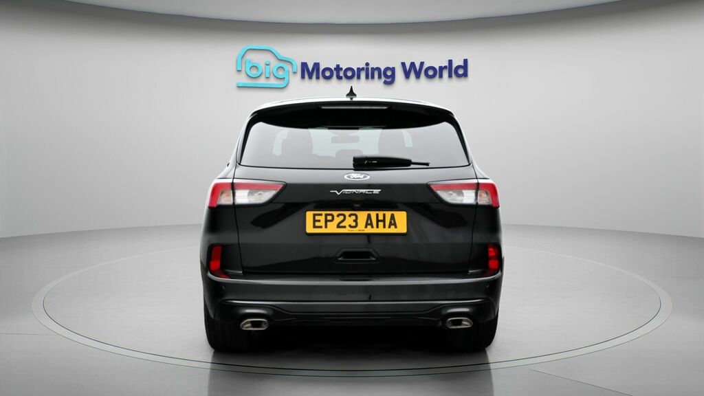 Ford Kuga Vignale Black #6