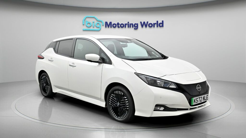 Nissan Leaf N-connecta White