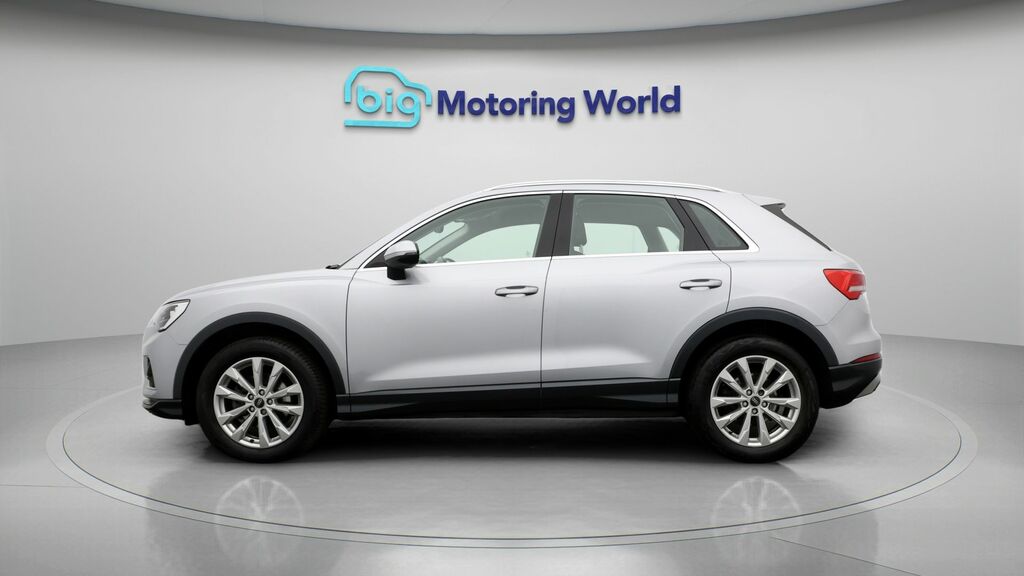 Audi Q3 Sport Silver #4