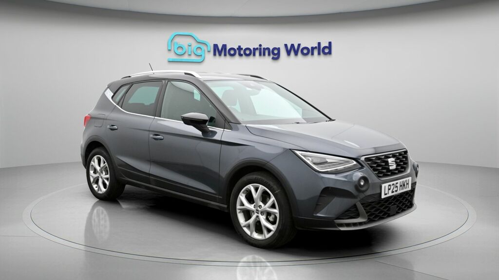Seat Arona Fr Grey