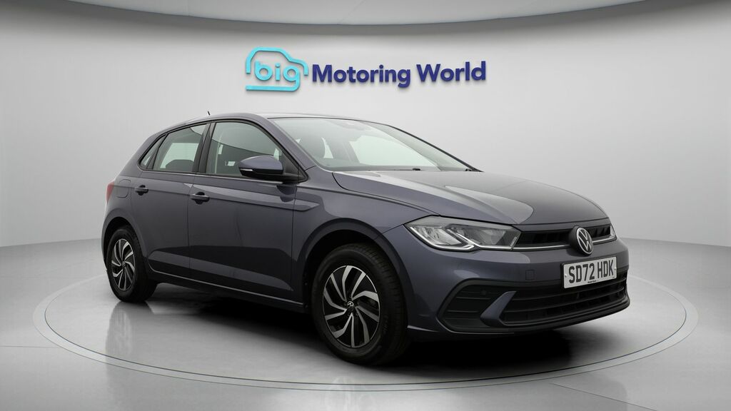 Volkswagen Polo Life Grey
