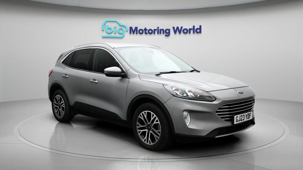 Ford Kuga Titanium Edition Silver