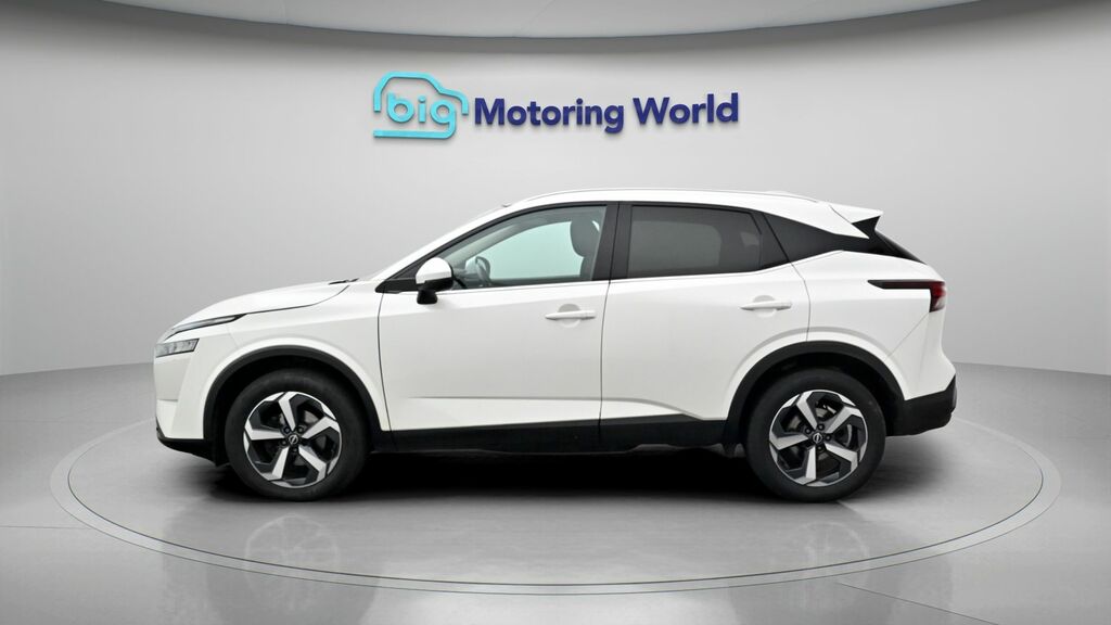 Nissan Qashqai N-connecta CF72LTJ White #4