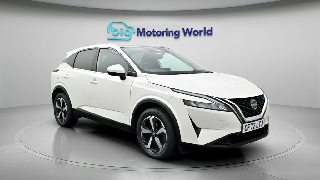 Nissan Qashqai N-connecta White