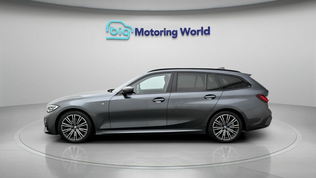 BMW 3 Series M Sport HL21VVJ Grey #4