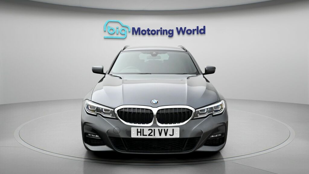 BMW 3 Series M Sport HL21VVJ Grey #2