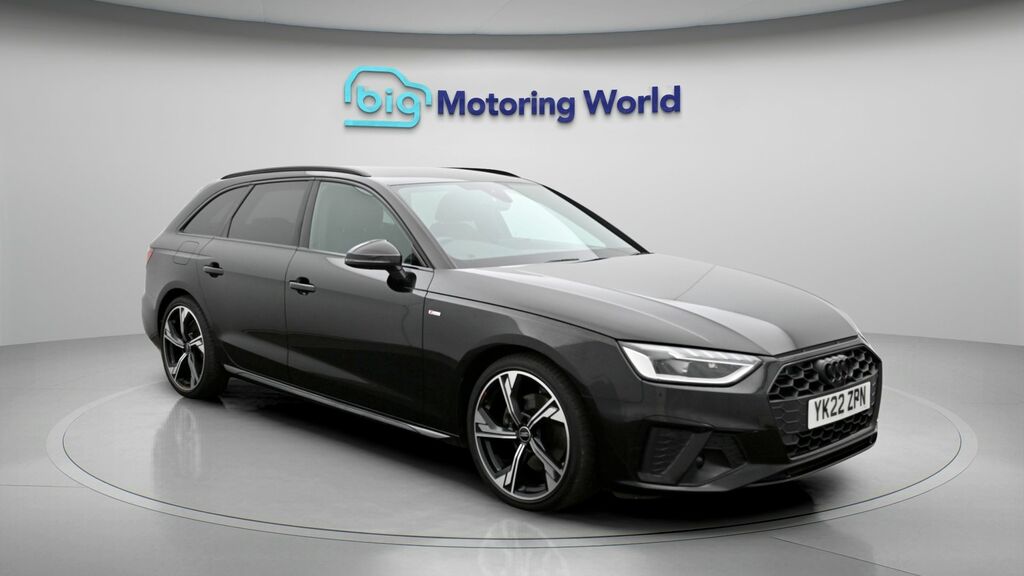 Audi A4 Avant Black Edition Black