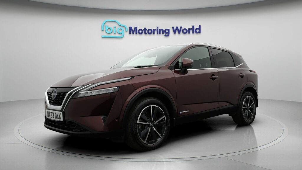 Nissan Qashqai Tekna NA23DKK Red #3