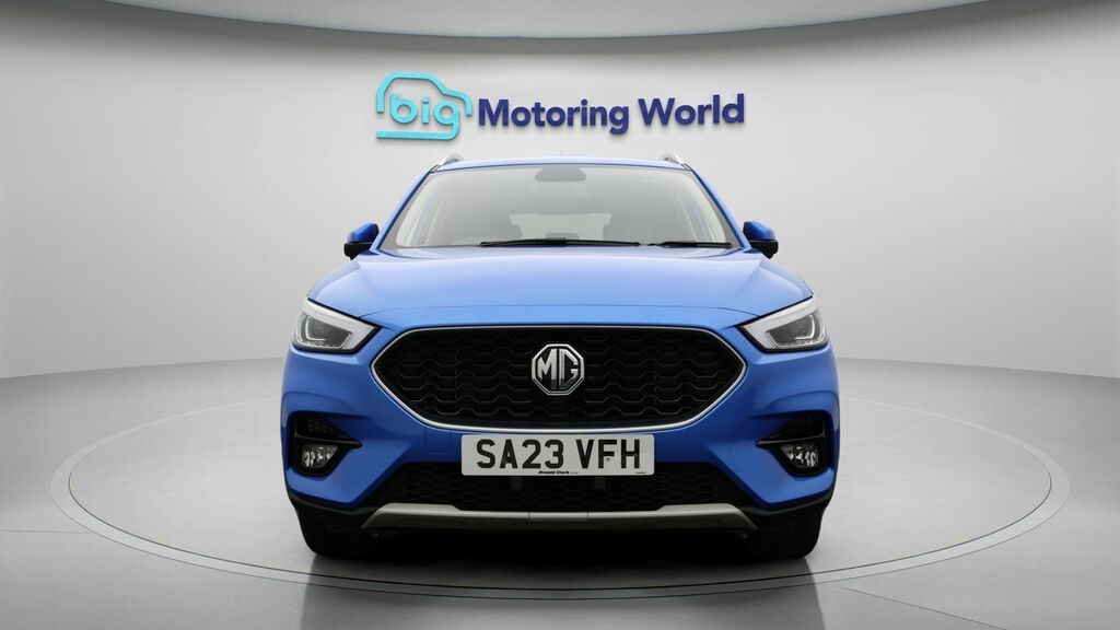 MG ZS Exclusive Blue #2