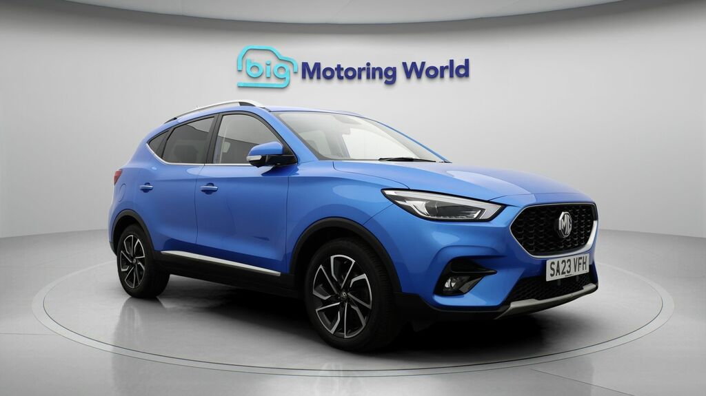 MG ZS Exclusive Blue