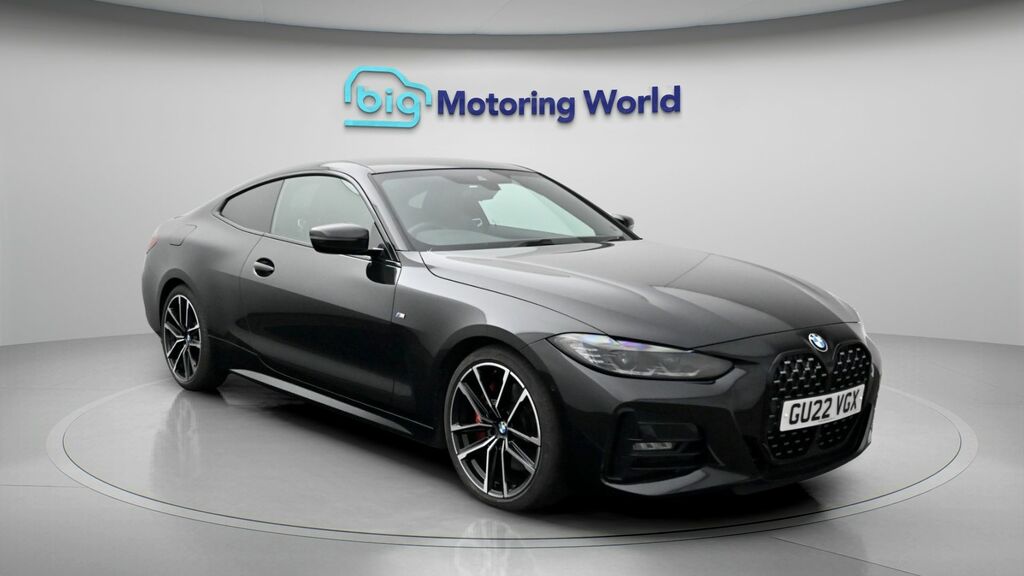 BMW 4 Series M Sport Black