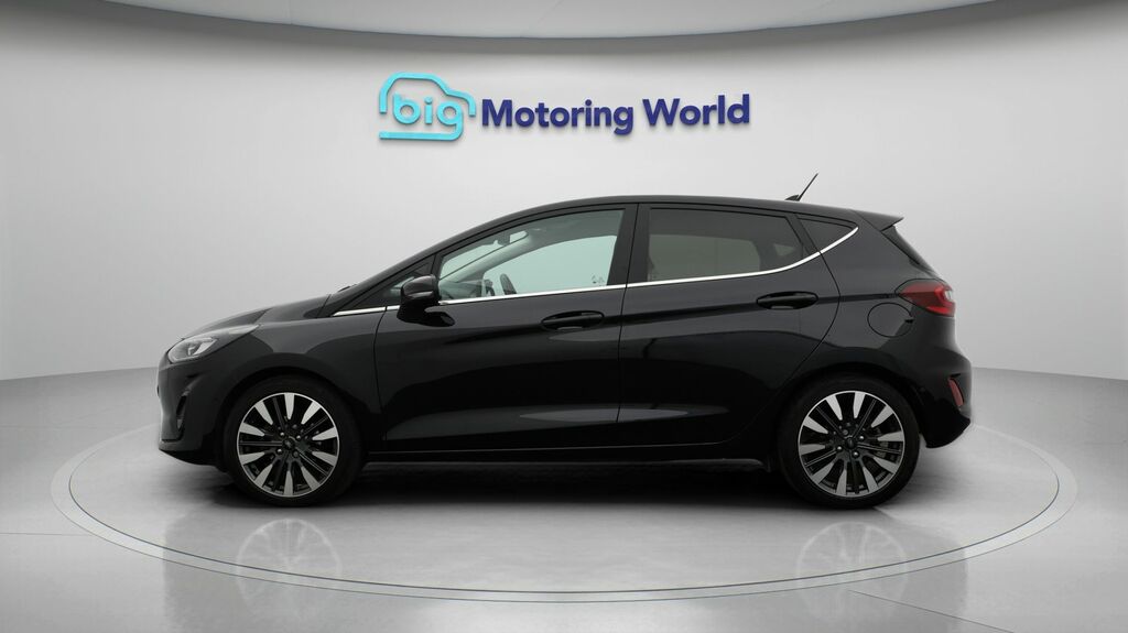 Ford Fiesta Titanium Vignale YY22FRR Black #4