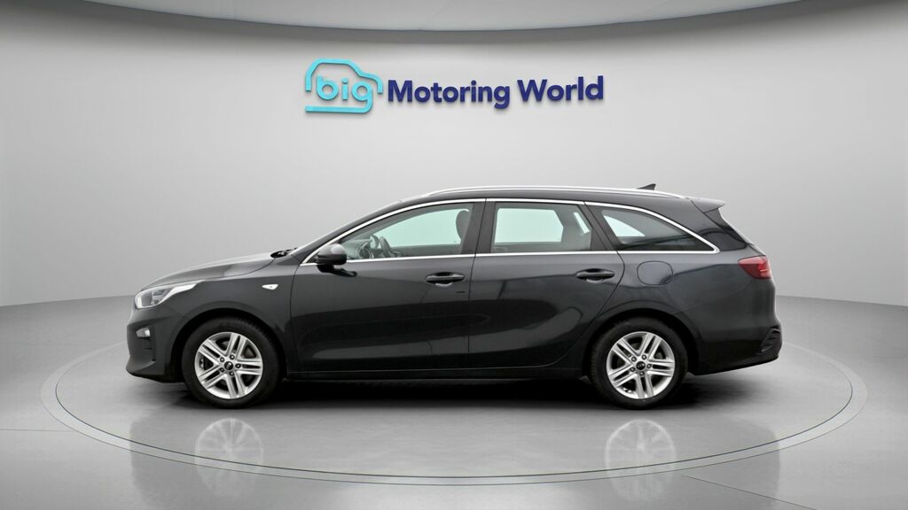 Kia Ceed 2 Nav Black #4