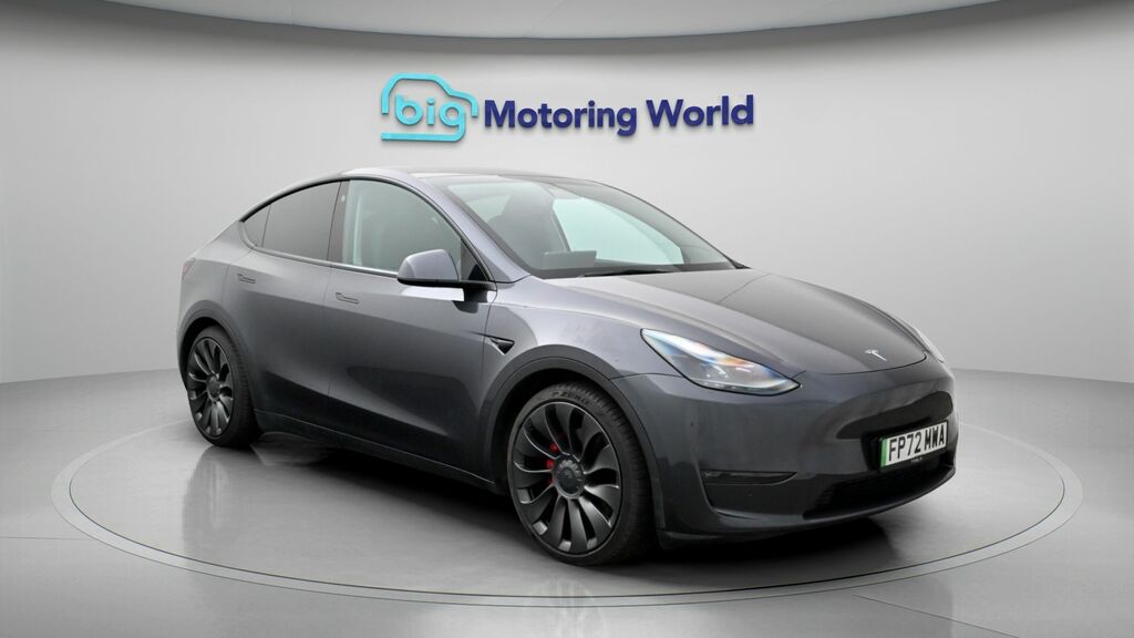Tesla Model Y Performance Grey