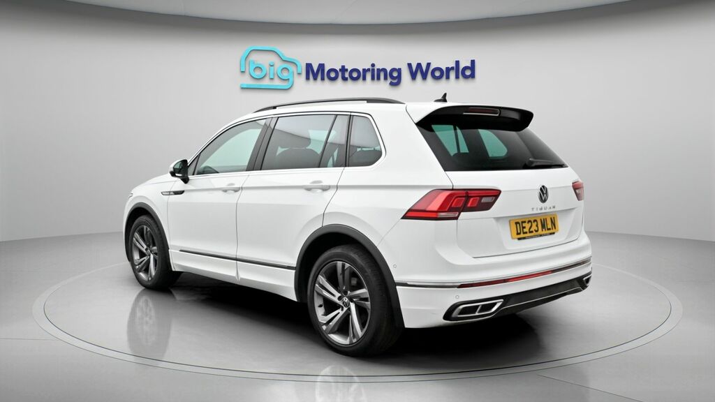 Volkswagen Tiguan R-line Edition DE23MLN White #5