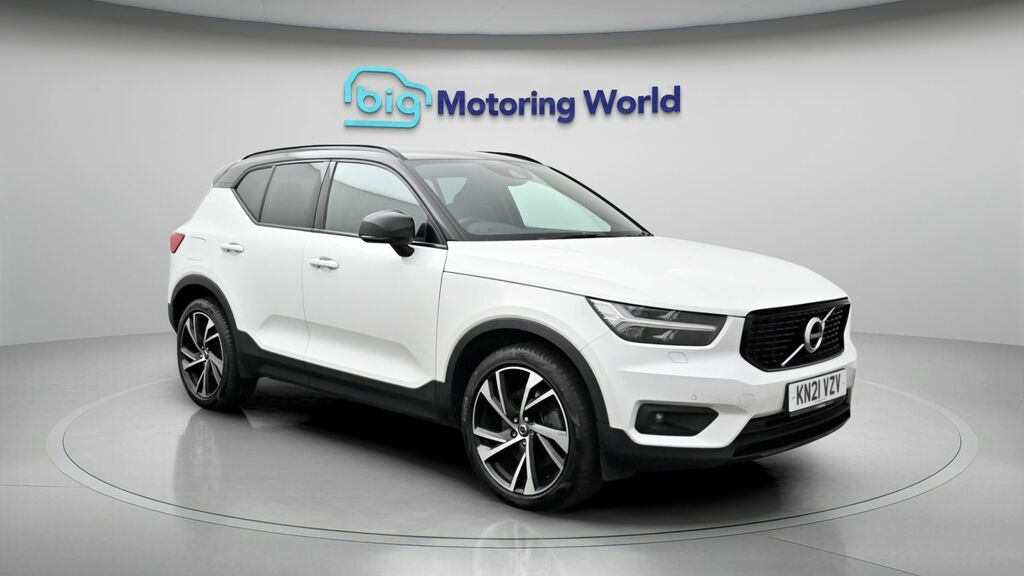 Volvo XC40 R-design Pro White