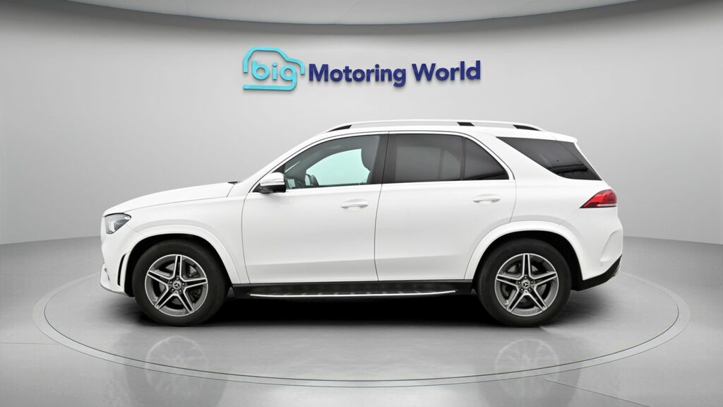 Mercedes-Benz GLE Class Amg Line White #4