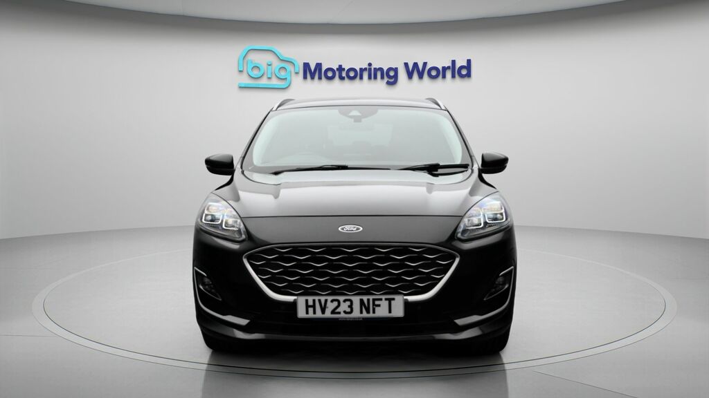 Ford Kuga Vignale Black #2