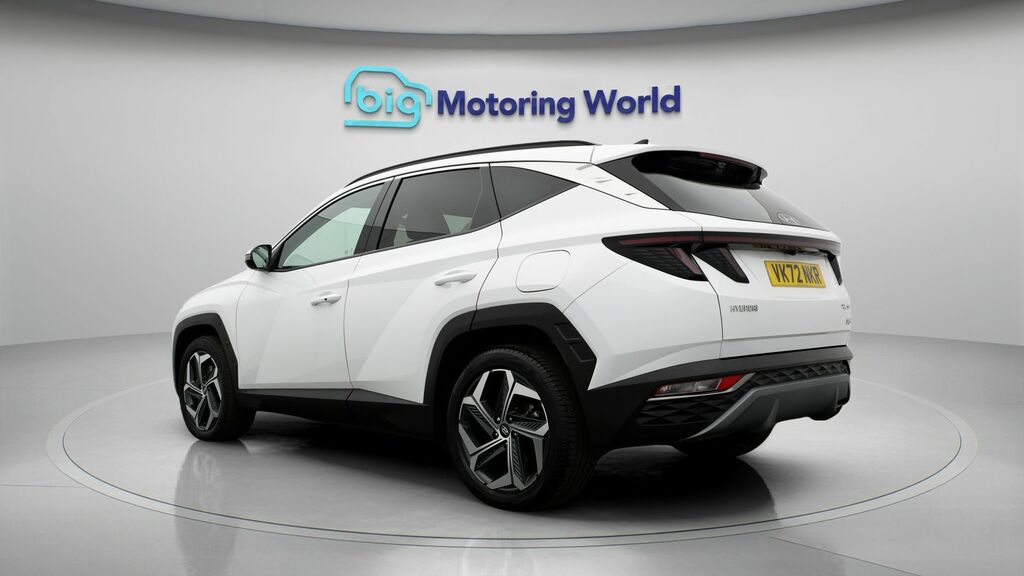 Hyundai Tucson Premium White #5
