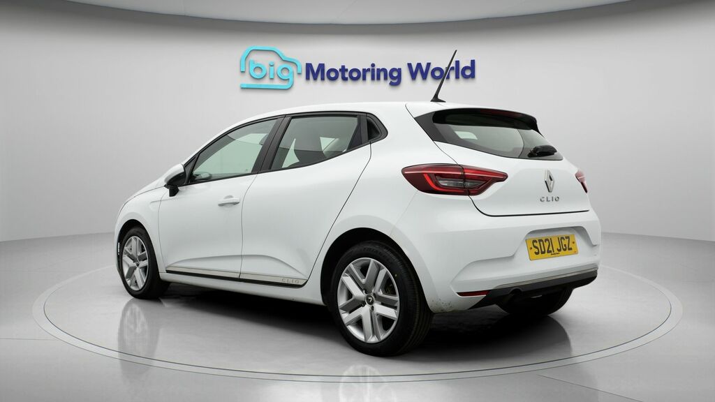 Renault Clio Play SD21JGZ White #5