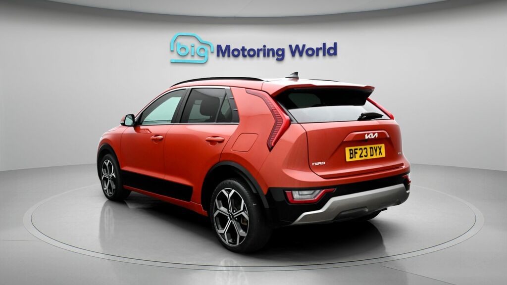 Kia Niro 3 Orange #5