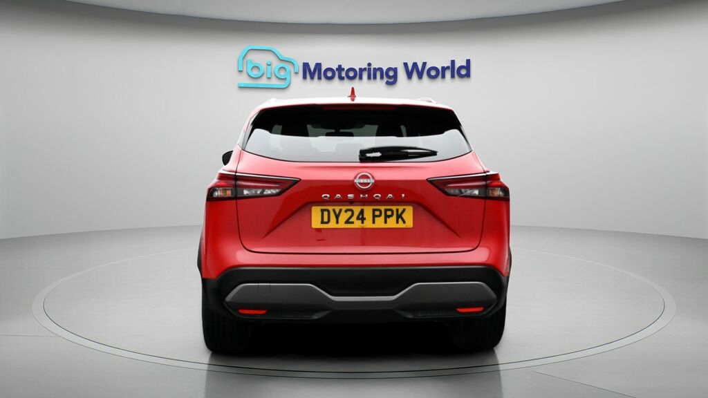Nissan Qashqai N-connecta DY24PPK Red #6