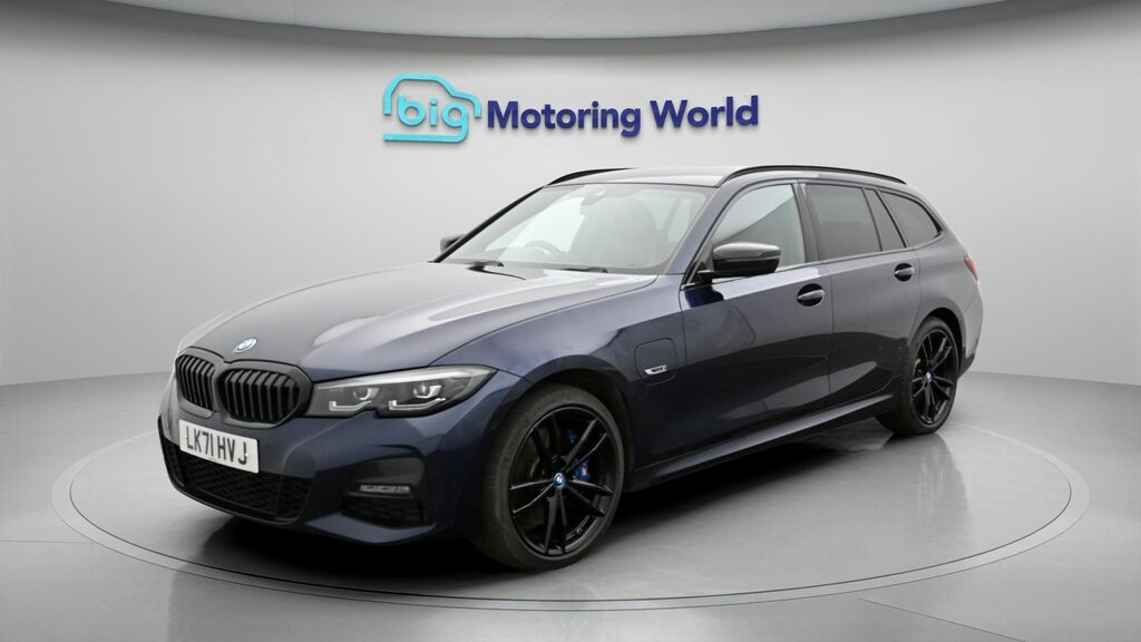 BMW 3 Series M Sport Pro Edition LK71HVJ Blue #3