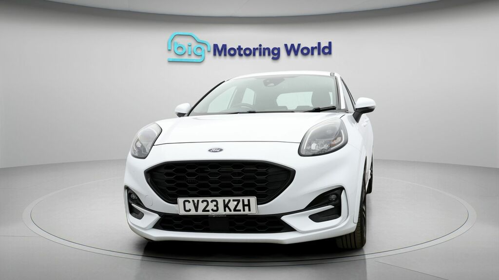 Ford Puma St-line CV23KZH White #2