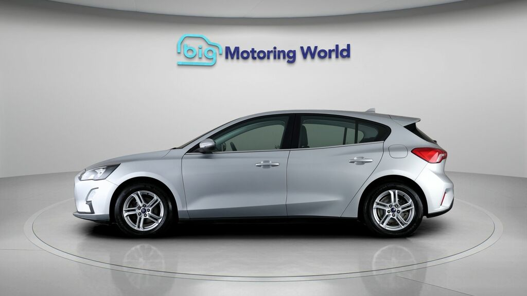 Ford Focus Zetec Silver #4