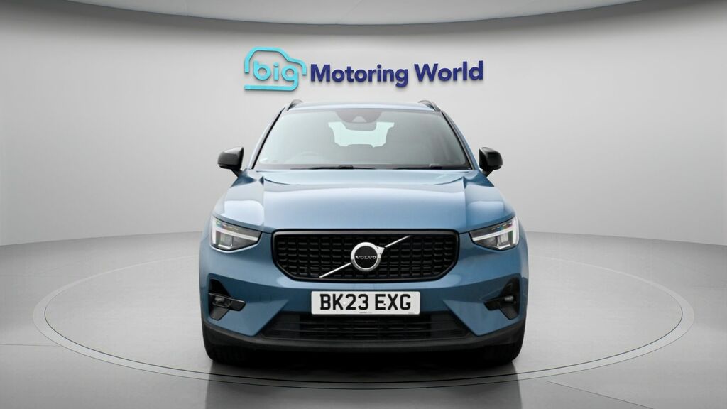 Volvo XC40 Plus BK23EXG Blue #2