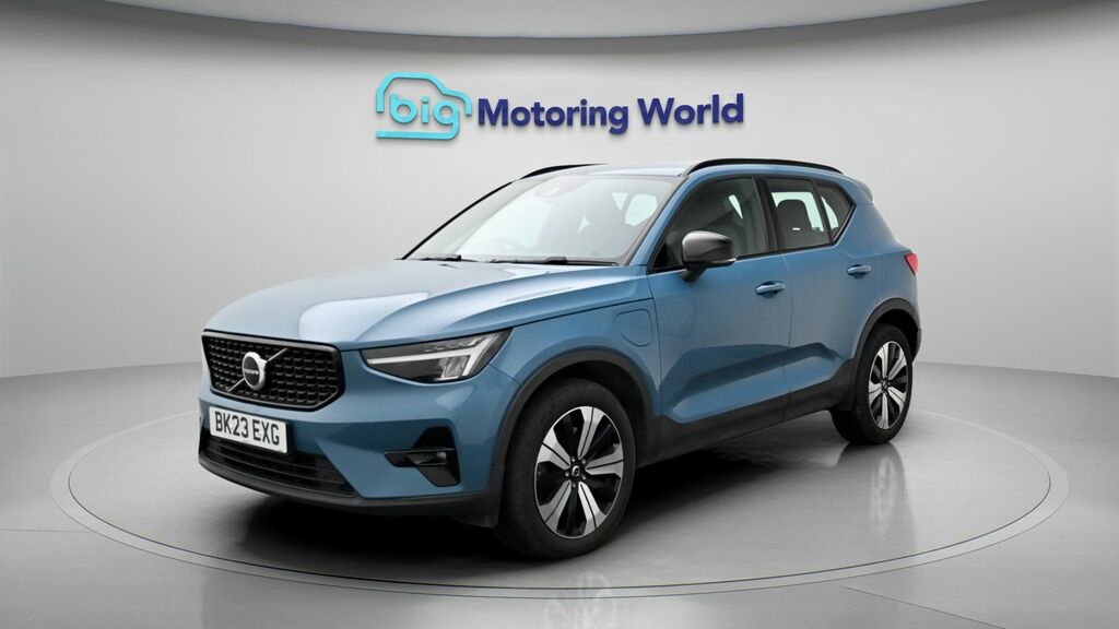 Volvo XC40 Plus BK23EXG Blue #3