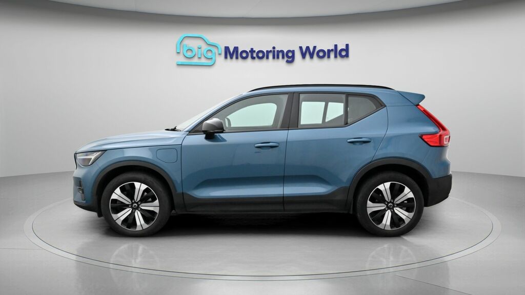 Volvo XC40 Plus BK23EXG Blue #4