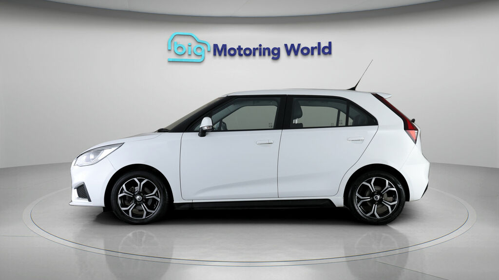 MG MG3 Exclusive Nav LE71BLZ White #4