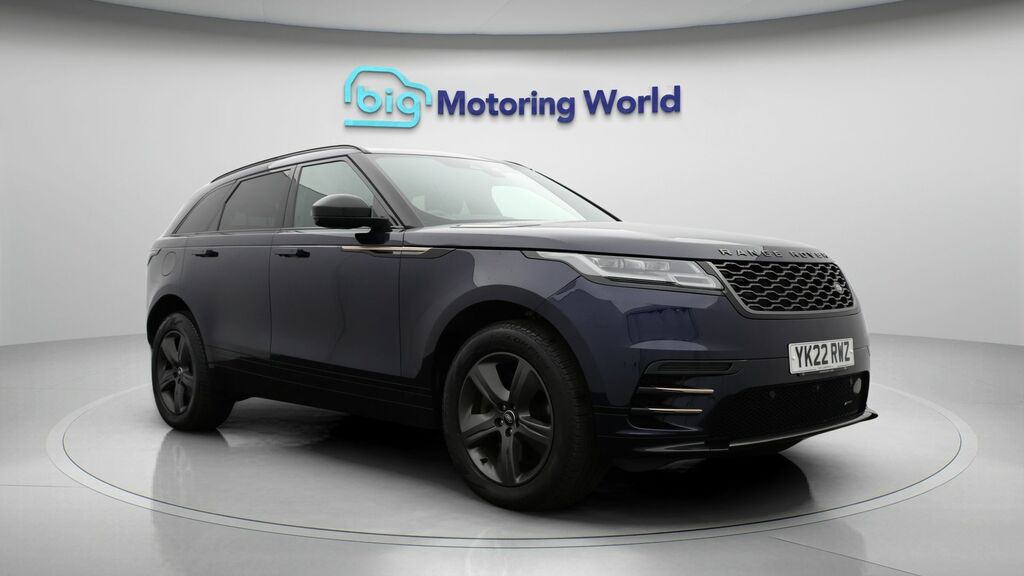 Land Rover Range Rover Velar R-dynamic S Blue