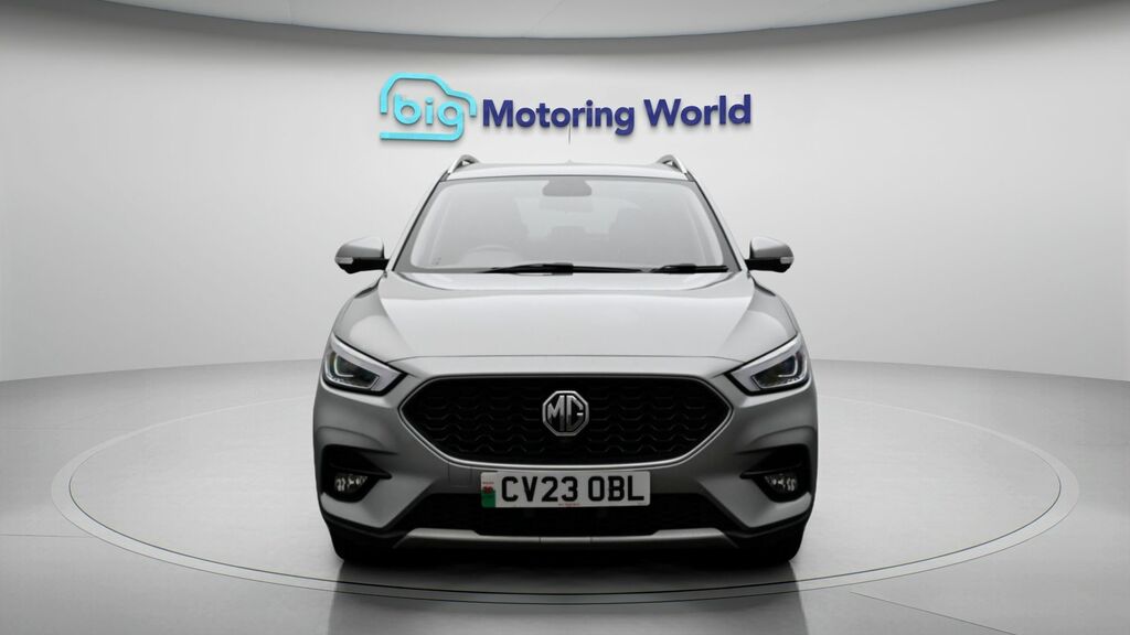 MG ZS Exclusive CV23OBL Silver #2