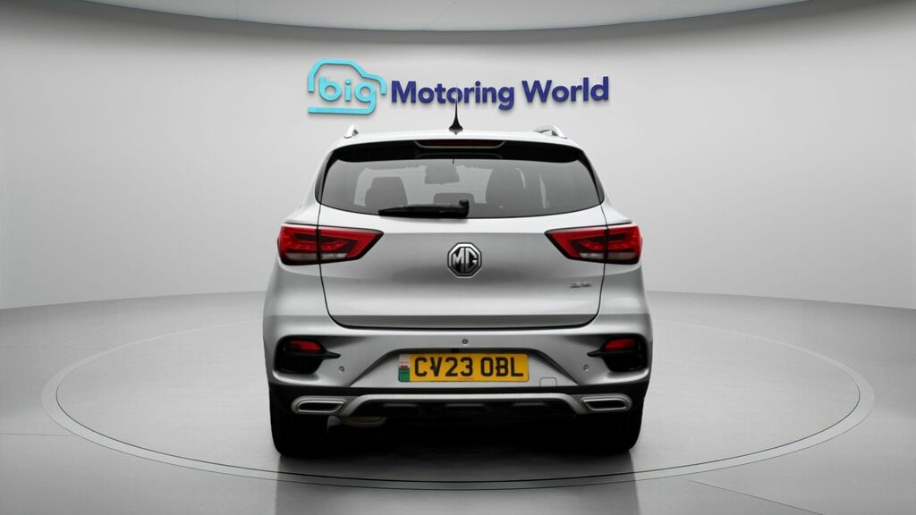 MG ZS Exclusive CV23OBL Silver #6
