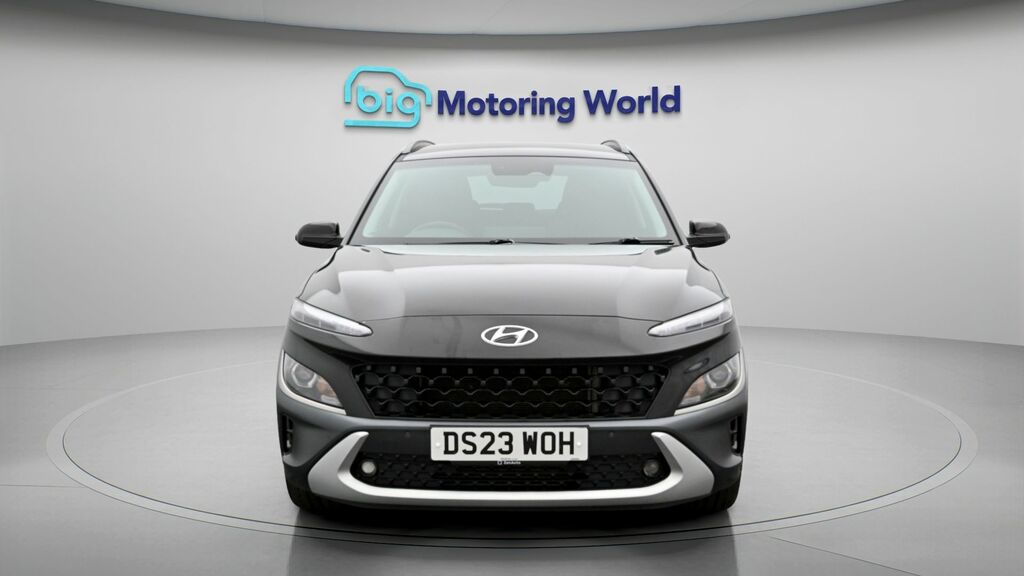 Hyundai Kona Premium Black #2