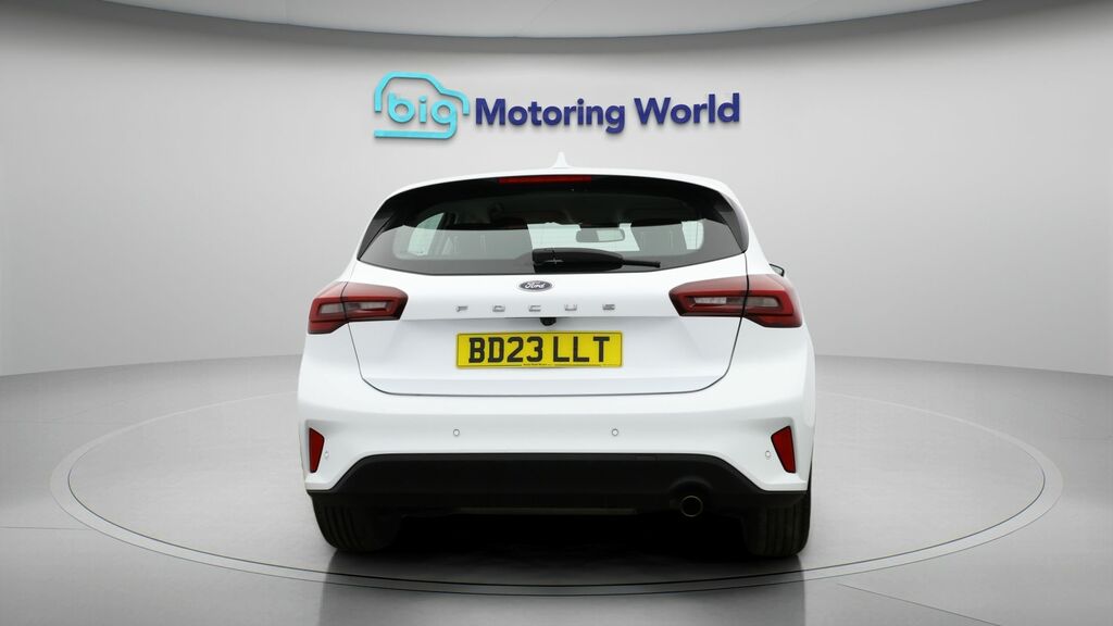 Ford Focus Titanium BD23LLT White #6