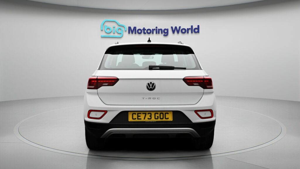 Volkswagen T-Roc Life CE73GOC White #6
