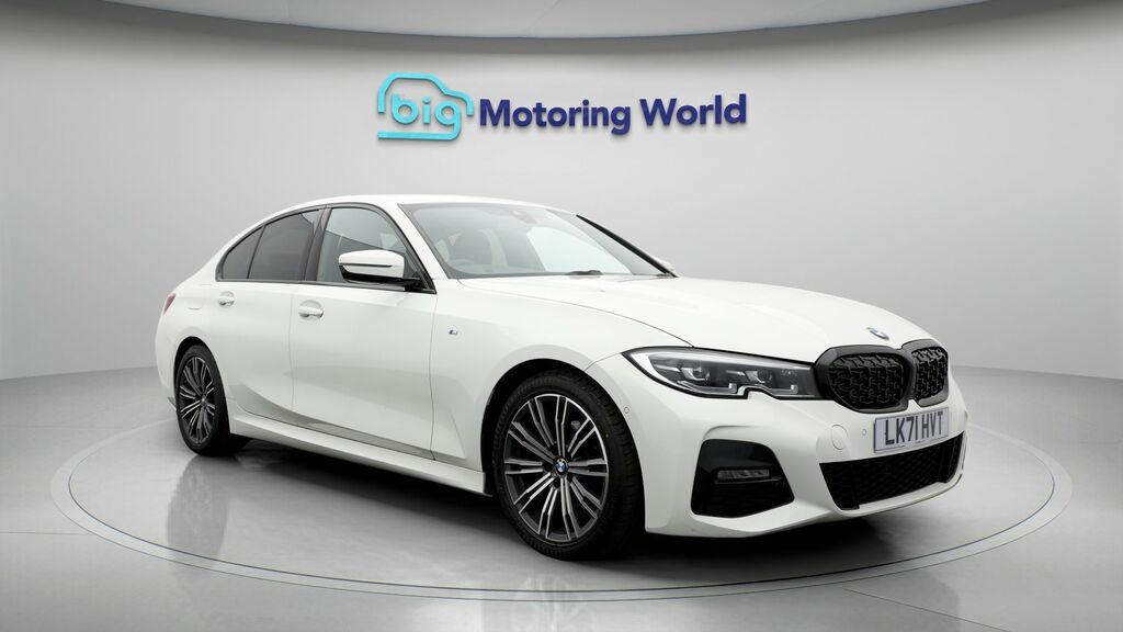 BMW 3 Series M Sport White