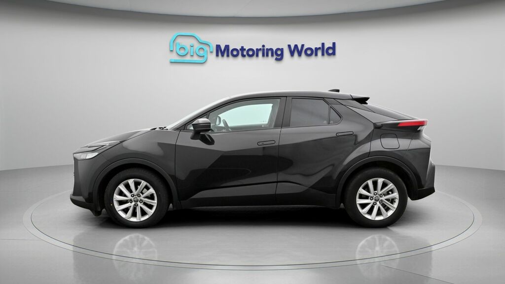 Toyota C-Hr Icon LF24UTJ Black #4