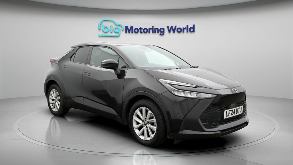 Toyota C-Hr Icon Black