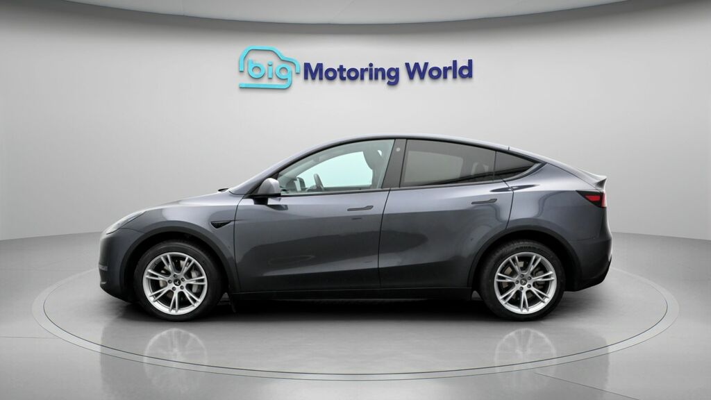 Tesla Model Y Long Range LF72WDT Grey #4