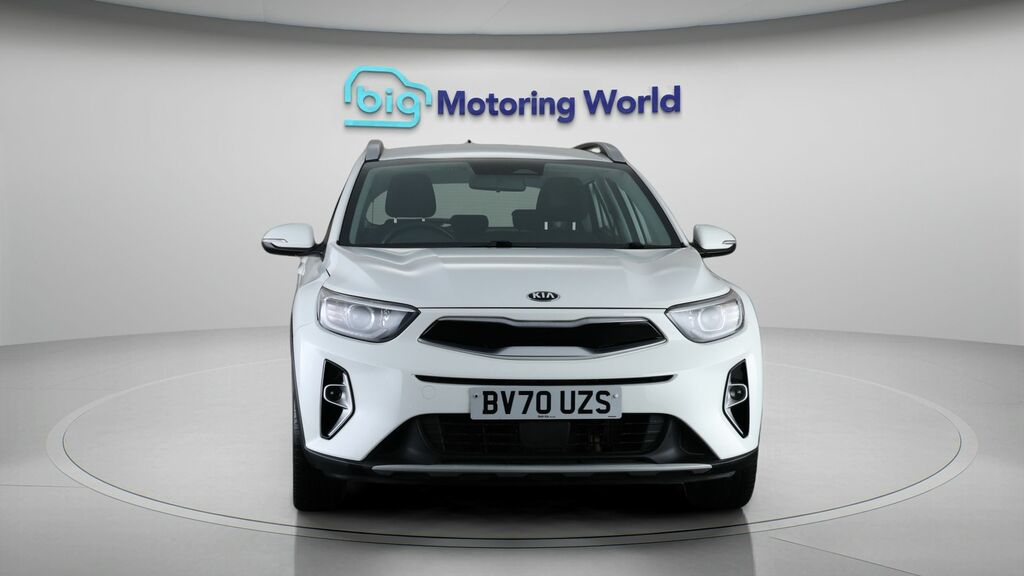 Kia Stonic 2 White #2