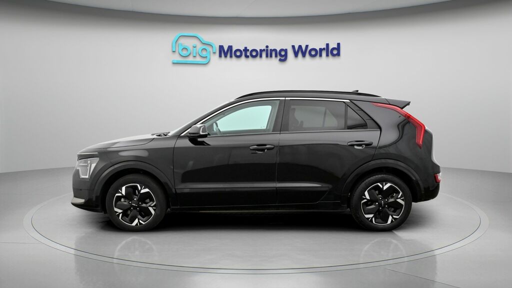 Kia Niro 3 Black #4