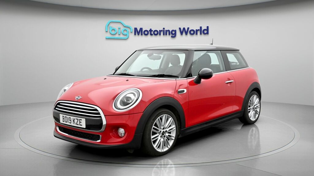 Mini Hatch Cooper Exclusive BD19KZE Red #3