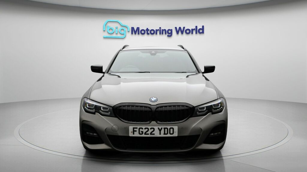 BMW 3 Series M Sport Pro Edition FG22YDO Grey #2